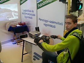 PA200018.JPG