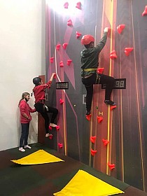 194238647_4197008050336307_6136872577676711451_n.jpg
